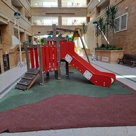 Bonito Cerca Del Mar Appartamento